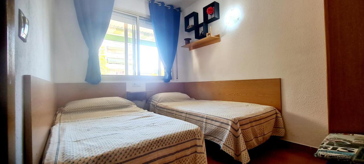 Apartment Center Salou Near Port Aventura Екстериор снимка