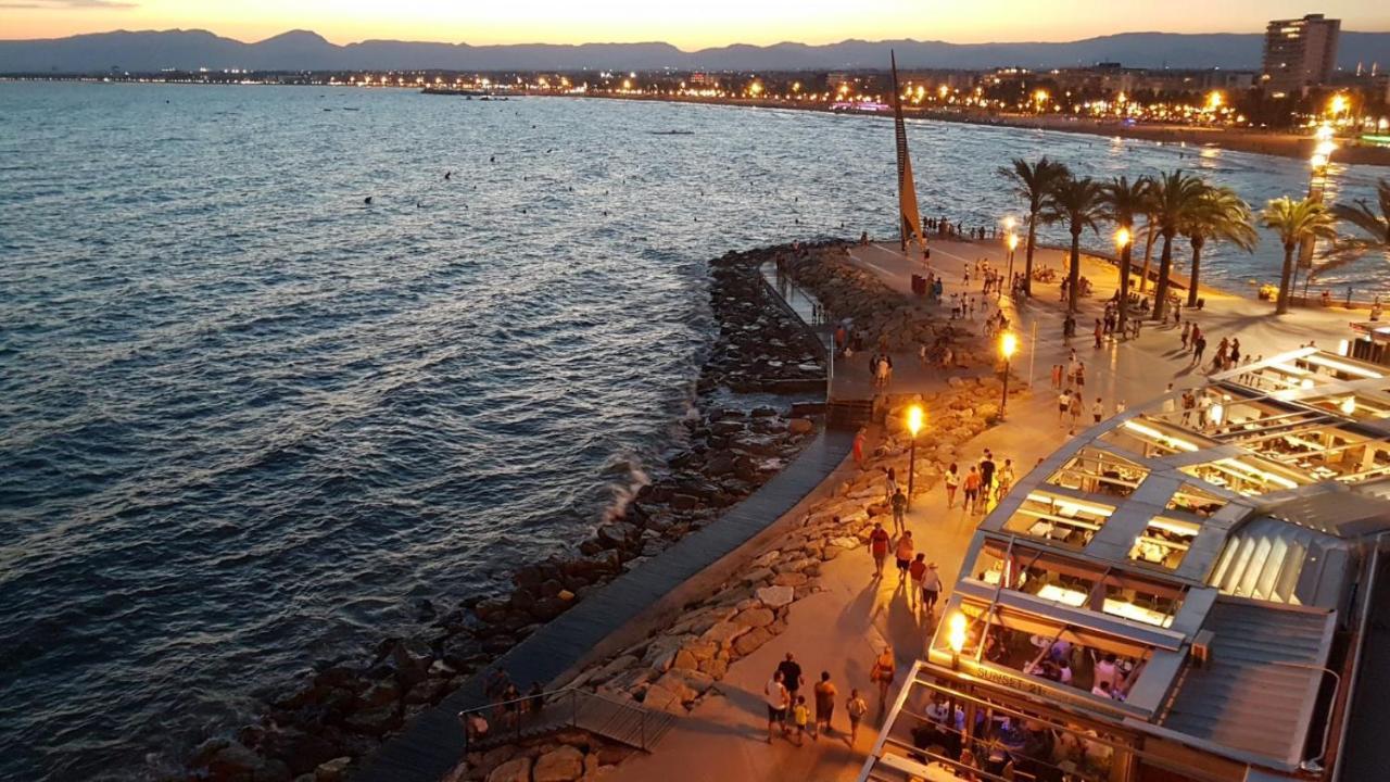 Apartment Center Salou Near Port Aventura Екстериор снимка